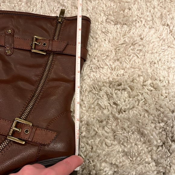 G.H. Bass & Co. Boots - Picture 8 of 9